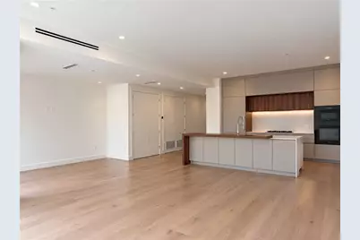 318 Sandy Springs Circle #270, Sandy Springs, GA 30328 - Photo 4