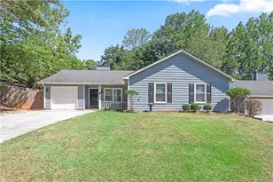 1971 Marshes Glenn Dr, Norcross, GA 30071 - Photo 1