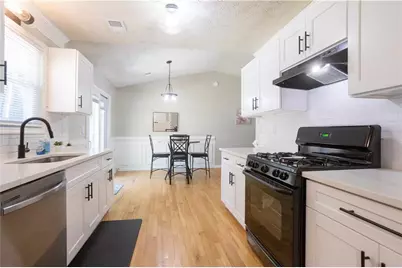 1971 Marshes Glenn Drive, Norcross, GA 30071 - Photo 8