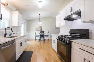 1971 Marshes Glenn Dr, Norcross, GA 30071 - Photo 8
