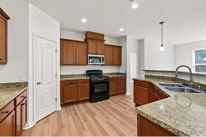 820 Cotton Creek Drive, Canton, GA 30115 - Photo 18