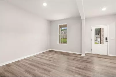 405 Amberleaf Cove, McDonough, GA 30252 - Photo 2