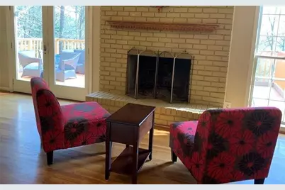 1455 Spalding Drive, Sandy Springs, GA 30350 - Photo 6