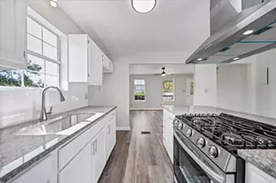 737 Carlton St SE, Gainesville, GA 30501 - Photo 10