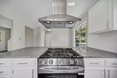 737 Carlton Street SE, Gainesville, GA 30501 - Photo 12