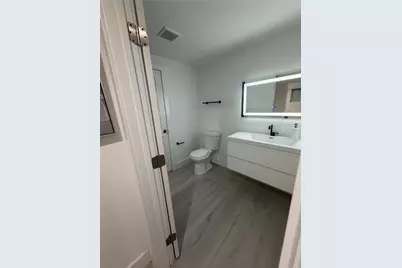 1637 Emerald Avenue SW, Atlanta, GA 30310 - Photo 4