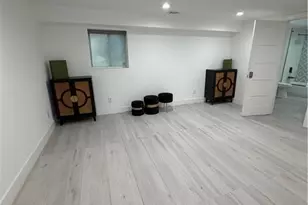 1637 Emerald Ave SW, Atlanta, GA 30310 - Photo 12