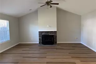 331 Wildwood Cir SE, Calhoun, GA 30701 - Photo 2