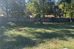 331 Wildwood Cir SE, Calhoun, GA 30701 - Photo 8