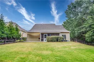 1031 Greenwood Cir, Madison, GA 30650 - Photo 6