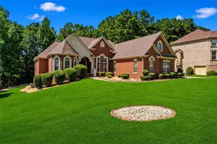 812 Treeline Dr, Conyers, GA 30094 - Photo 1