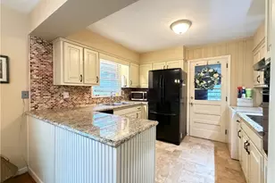 3223 Woodlynne Way, Doraville, GA 30340 - Photo 8