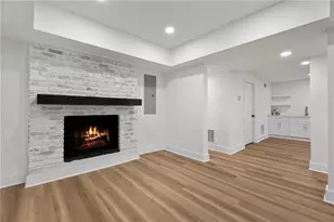 860 Landmark Dr, Sandy Springs, GA 30342 - Photo 46