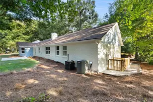 860 Landmark Dr, Sandy Springs, GA 30342 - Photo 60