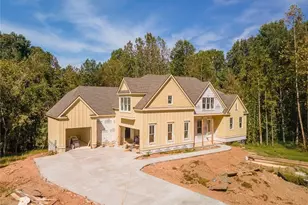 815 Waterford Estates Manor, Canton, GA 30115 - Photo 2