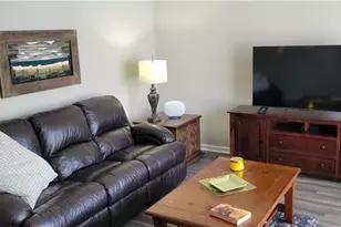 1819 Ashborough Circle SE, Marietta, GA 30067 - Photo 2