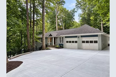 415 Forest Hills Drive, Sandy Springs, GA 30342 - Photo 4