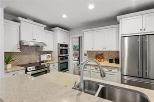 421 Golfview Rd Road NW, Atlanta, GA 30309 - Photo 16