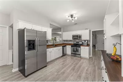 6010 Foxberry Lane, Roswell, GA 30075 - Photo 14
