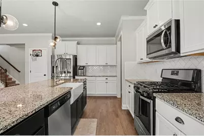 5106 Park Haven Drive, Flowery Branch, GA 30542 - Photo 8