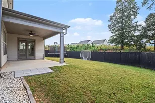 5106 Park Haven Dr, Flowery Branch, GA 30542 - Photo 26