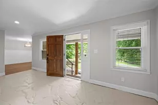 219 Darwish Dr, McDonough, GA 30252 - Photo 4