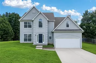 1070 Big Haynes Dr, Grayson, GA 30017 - Photo 2