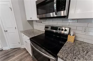 4401 Fulson Dr, Lilburn, GA 30047 - Photo 8