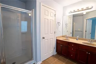 2604 Pierce Brennen Ct, Lawrenceville, GA 30043 - Photo 18