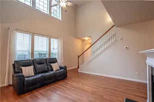 2604 Pierce Brennen Ct, Lawrenceville, GA 30043 - Photo 10