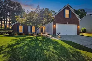 2705 Abbotts Glen Pl NW, Acworth, GA 30101 - Photo 2