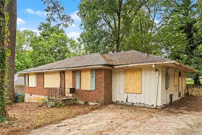 2411 Baywood Drive SE, Atlanta, GA 30315 - Photo 1