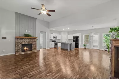 119 Springwood Drive, Carrollton, GA 30117 - Photo 6