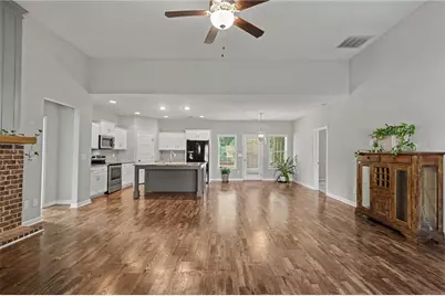 119 Springwood Drive, Carrollton, GA 30117 - Photo 10