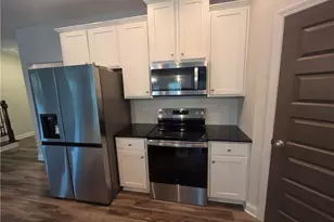 631 Omnia Ct, Lawrenceville, GA 30044 - Photo 8