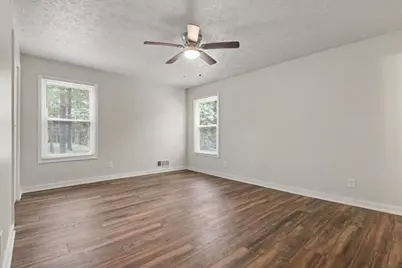 3910 Rock Mill Parkway, Marietta, GA 30062 - Photo 12