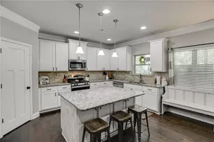 1655 John Adams Ct, Jefferson, GA 30549 - Photo 16