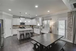1655 John Adams Ct, Jefferson, GA 30549 - Photo 14