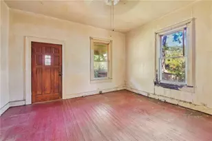 62 Pine St, Griffin, GA 30223 - Photo 6