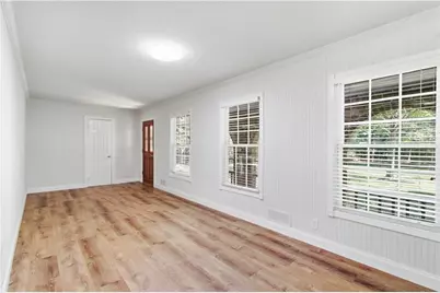 762 Virginia Court SE, Conyers, GA 30094 - Photo 6