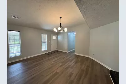 1112 Reynolds Court, Morrow, GA 30260 - Photo 4