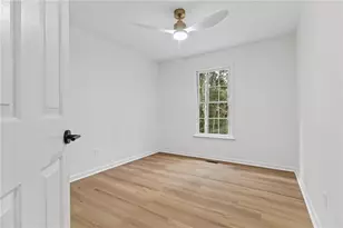 1738 Wedgewood Dr, Stone Mountain, GA 30088 - Photo 36