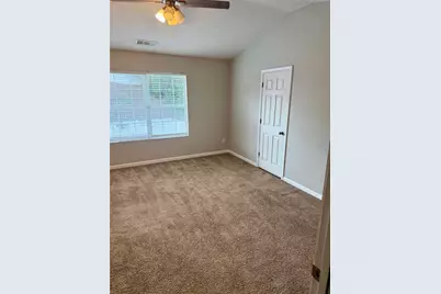 2667 Parkway Trail, Lithonia, GA 30058 - Photo 2