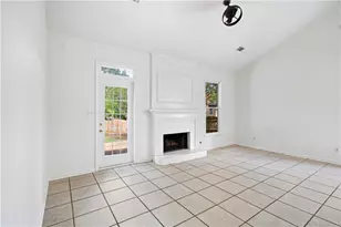 500 Camber Woods Dr, Roswell, GA 30076 - Photo 12