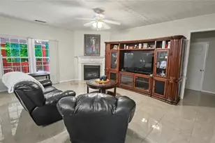 6699 Island Pointe Dr, Buford, GA 30518 - Photo 16