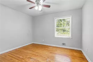 6489 Lynndale, Morrow, GA 30260 - Photo 28