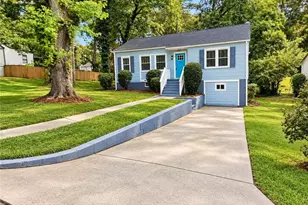 2165 Pinehurst Dr, East Point, GA 30344 - Photo 2