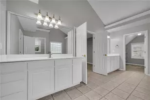 2373 Oak Falls Ln, Buford, GA 30519 - Photo 60