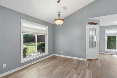 584 Fernstone Trail, Lawrenceville, GA 30046 - Photo 10