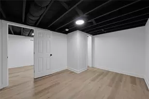 1242 Centra Villa Dr SW, Atlanta, GA 30311 - Photo 12